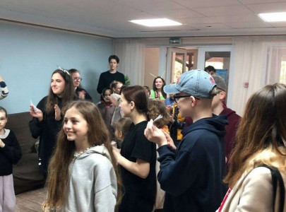 Искра, 7-10 Мая
